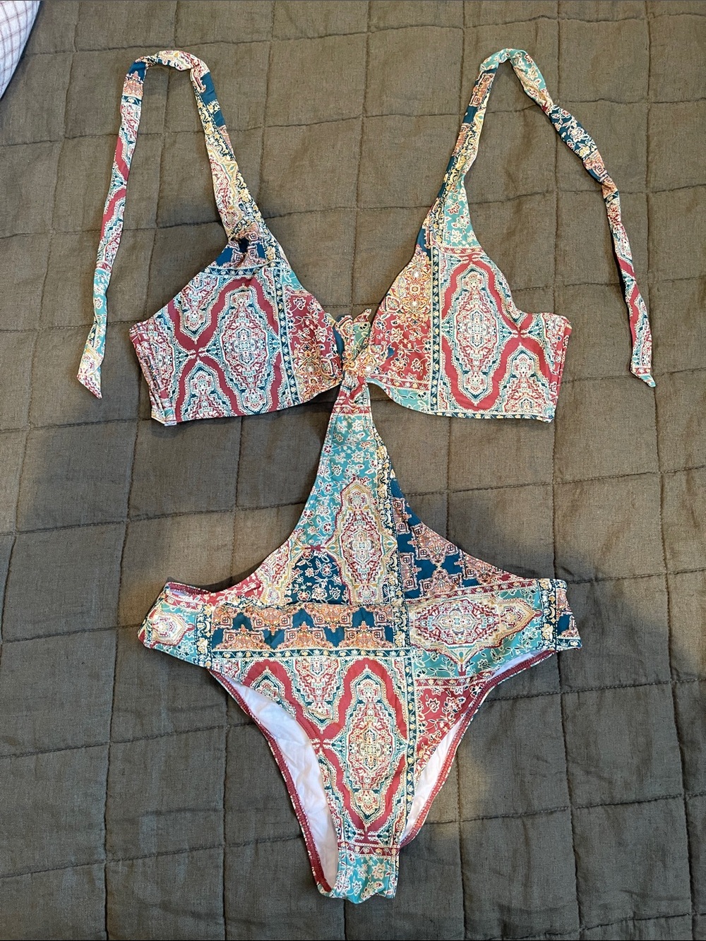 O’Neill Women’s Cutout Swimsuit